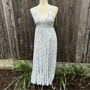 VICI White and Blue Floral Dress - Size Small